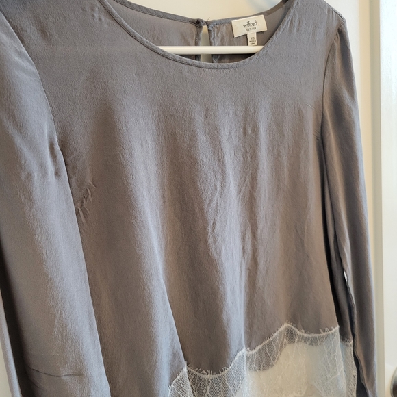 Aritzia Silk Blouse - Picture 3 of 4